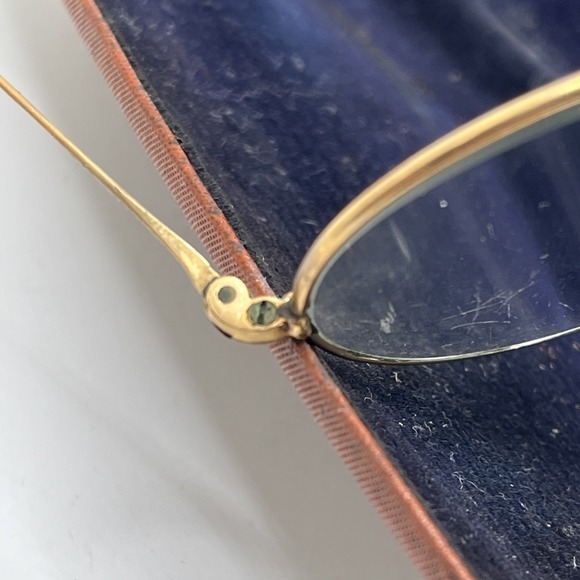 Antique‎ Wire Rim "Windsor" Spectacles Saddle Bridge Gold/ Brass Color with Case - Picture 12 of 16